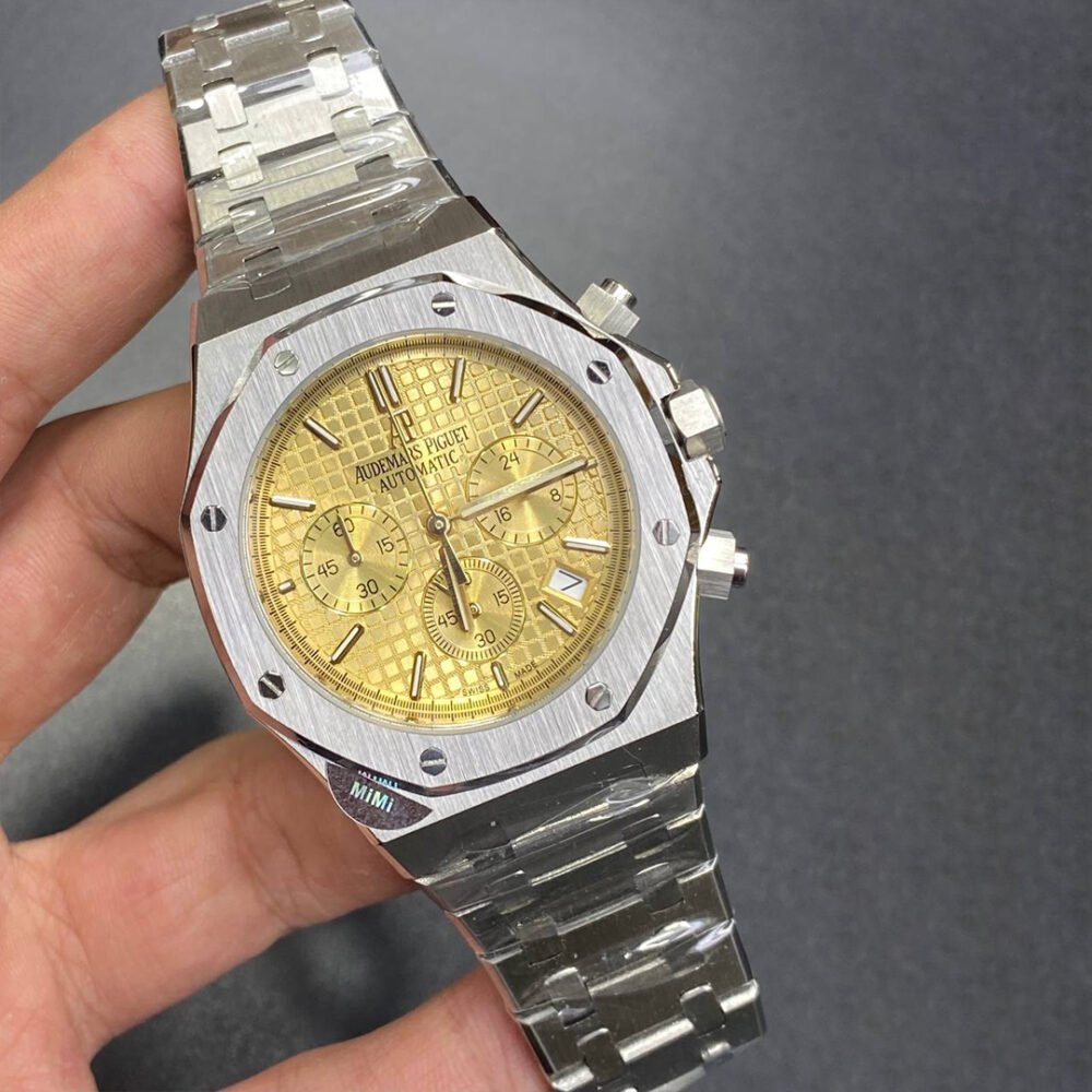 اوديمار بيجيه AP110 (Audemars Piguet Royal Oak Chronograph)