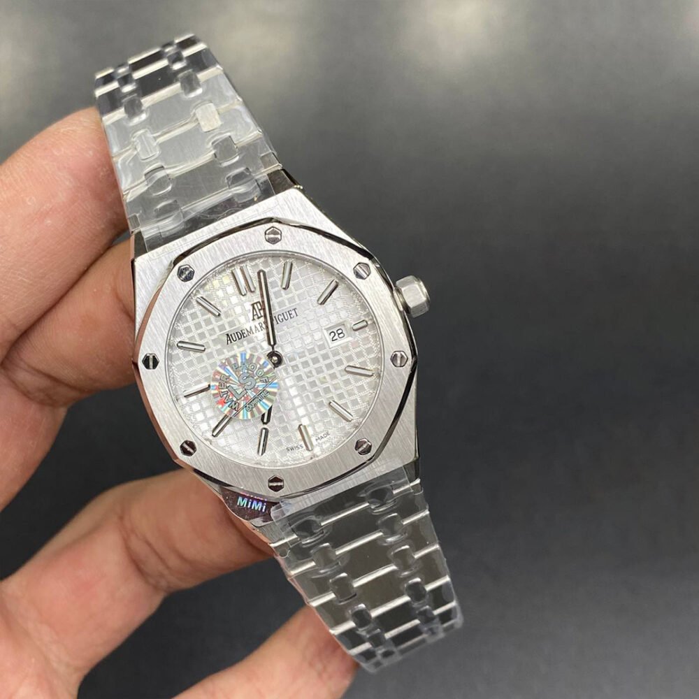 اوديمار بيجيه AP129 (Audemars Piguet Royal Oak Chronograph)