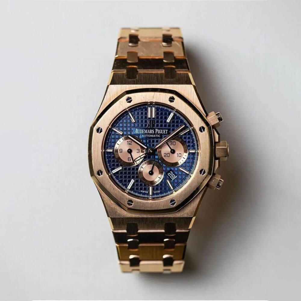اوديمار بيجيه AP137 (Audemars Piguet Royal Oak Chronograph)
